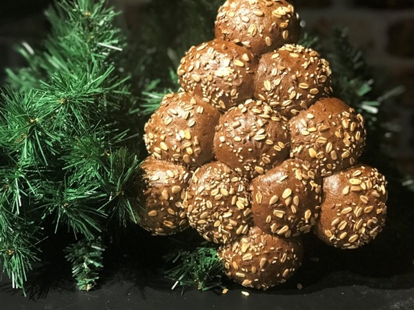 Voorgebakken Kerstboom Breekbrood Donker